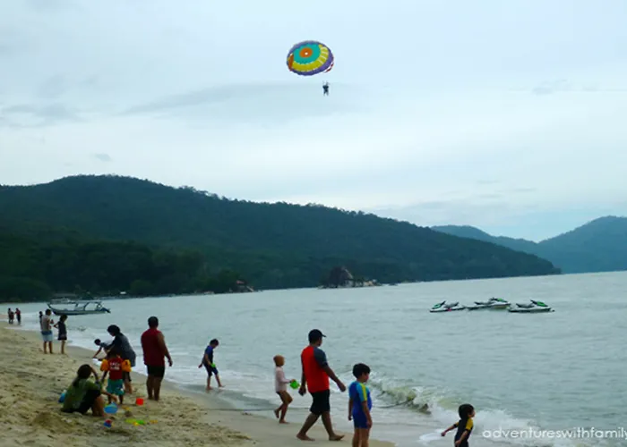 Pinang Beach Apartment @ Bayu Emas